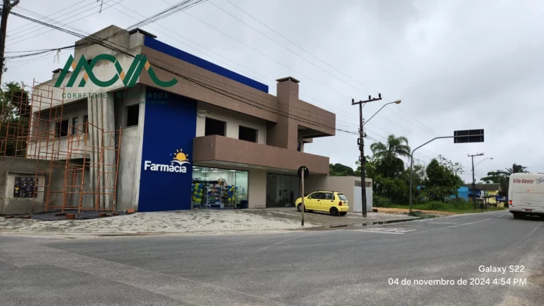 Imagem Sala Comercial Nova para Alugar no Pontal do Norte, Itapoá - Primeira Locação
