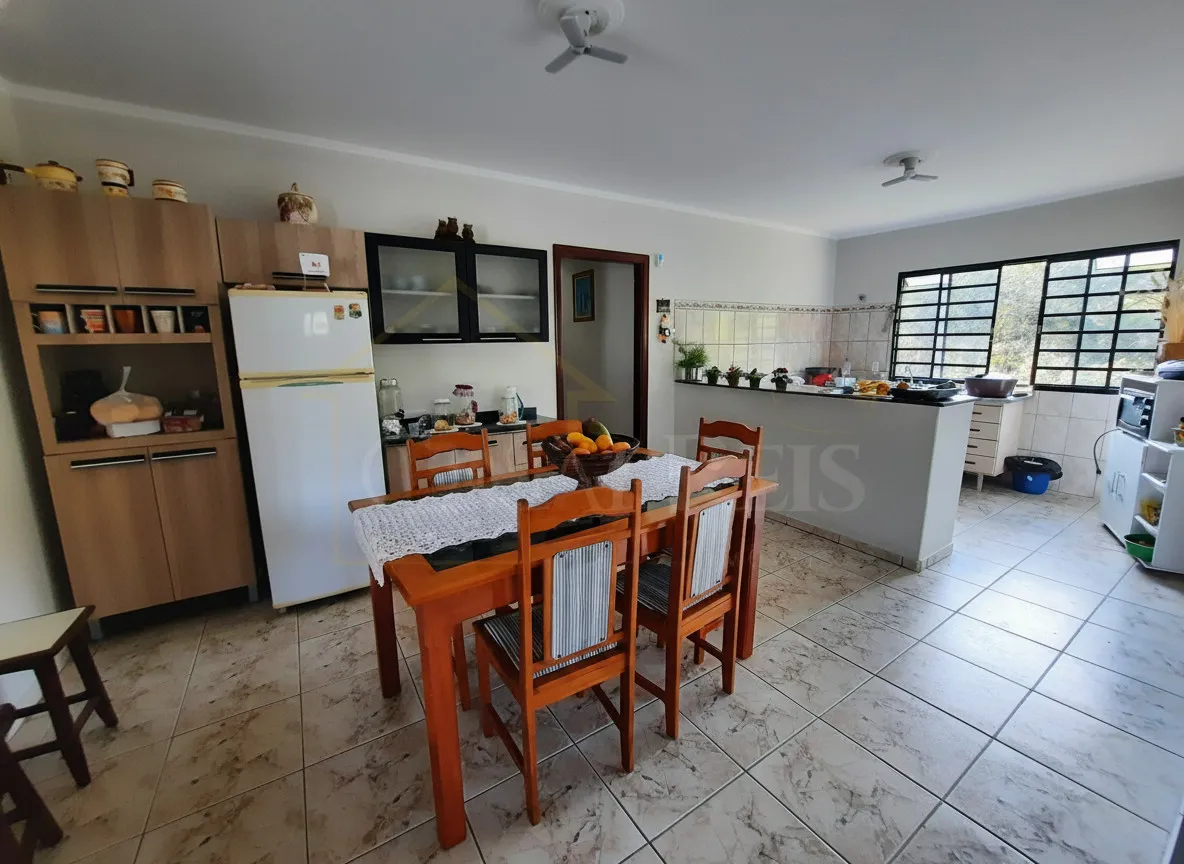 Imagem Chácara 150 m² à venda em Laranjeiras de Caldas, Caldas