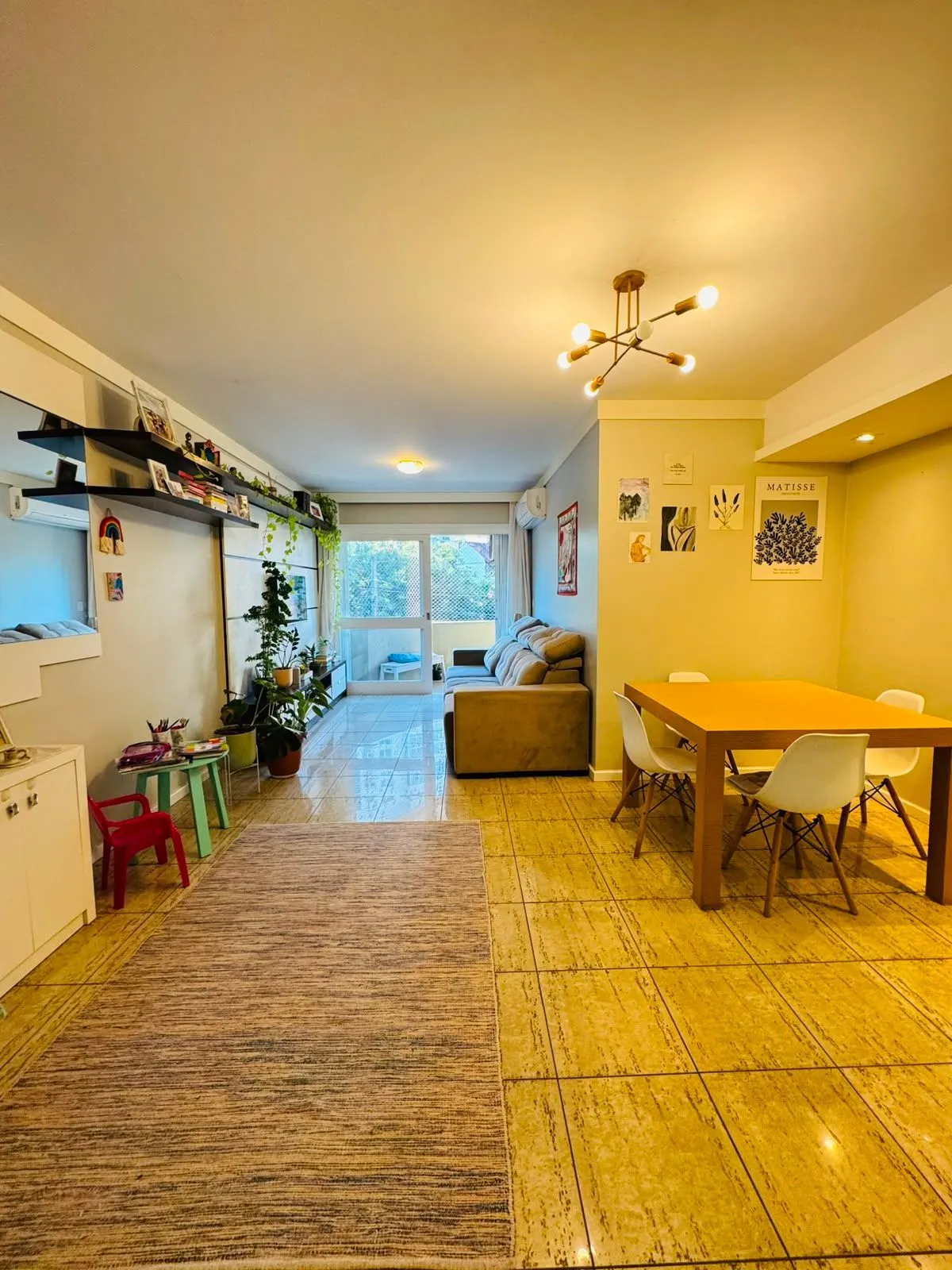 Imagem Bela Vista: Apartamento com 2 Dormitórios e 2 Vagas em Localização Privilegiada