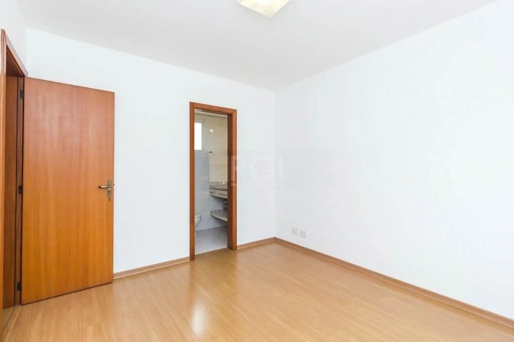 Imagem Apartamento para comprar com 2 dormitórios, 66,86 m² por R$ R$ 669.500,00 - Petrópolis - Porto Alegre/RS
