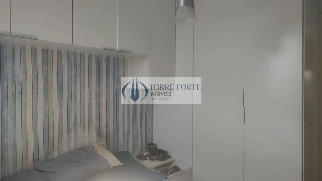 Imagem Apartamento com 2 dormitorios 1 vaga , varanda na Vila Antonieta .
