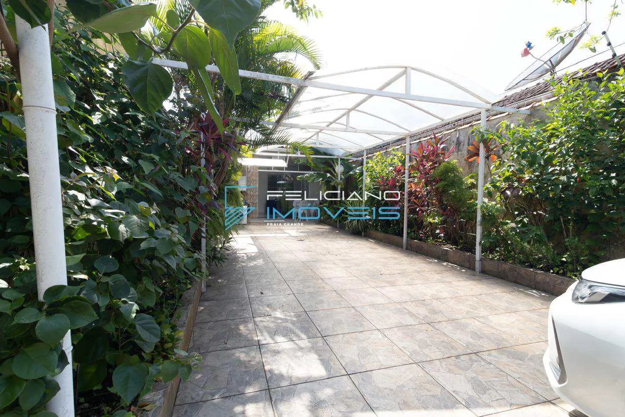 Imagem Casa com 2 quartos, Balneário Maracanã, Praia Grande - R$ 476 mil, Cod: 7549