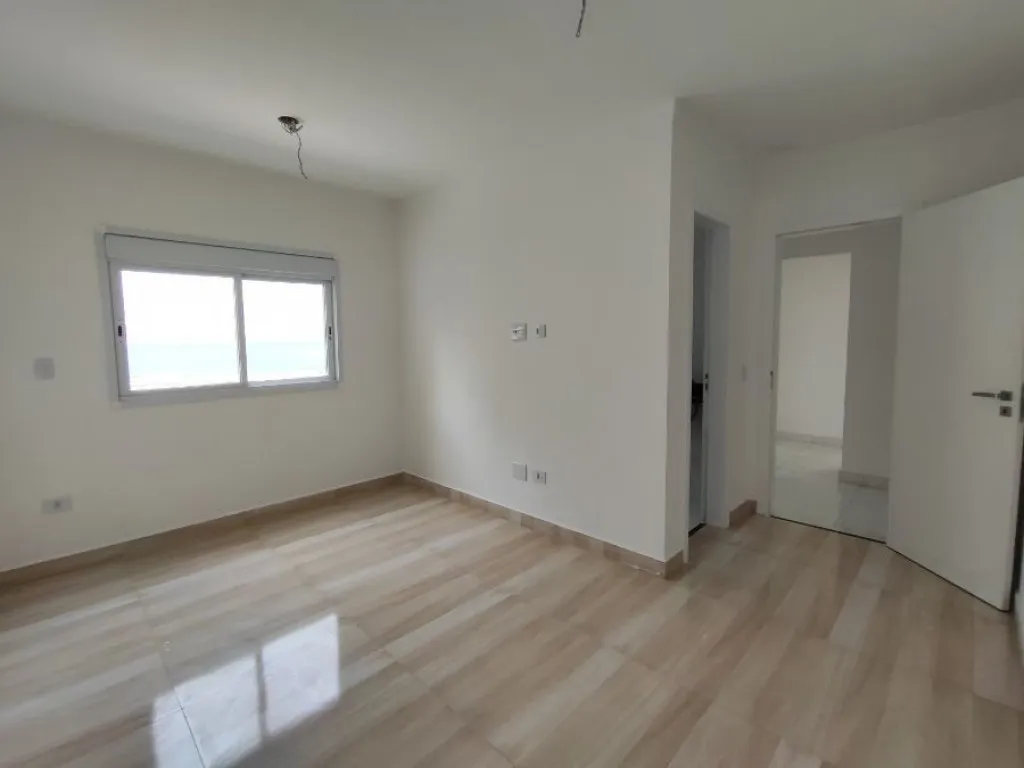 Imagem APARTAMENTO COM 211,00 m² - GUILHERMINA - PRAIA GRANDE SP