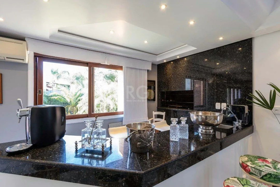 Imagem Casa para Venda - 960m², 6 dormitórios, sendo 5 suites, 8 vagas - Ipanema