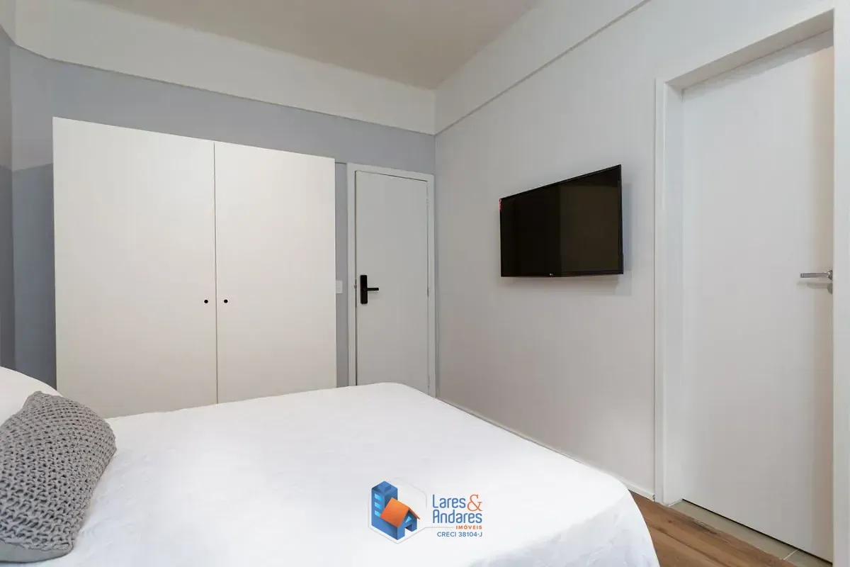Imagem Apartamento para venda em Pinheiros com 4 quartos, sendo 2 suítes, 126m²