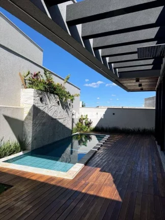 Imagem Casa à venda no Residencial Goiânia Golfe Clube - Goiânia/GO