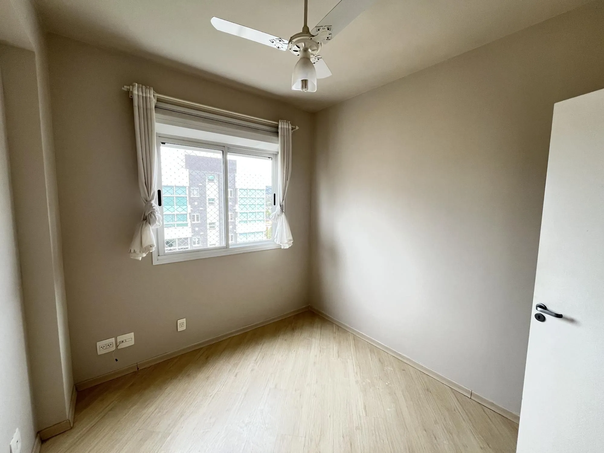 Imagem Apartamento de 3 quartos, suíte e 1 vaga de garagem no bairro Jardim Botânico