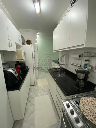 Imagem Apartamento 2 quartos Reformado em Gaivotas