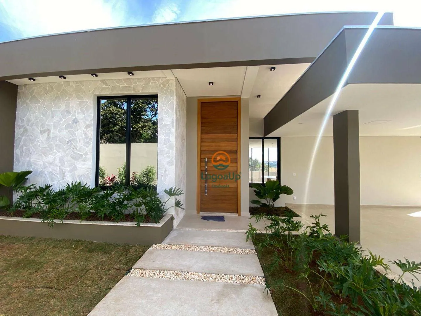Imagem Casa com 3 dormitórios à venda, 171 m² por R$ 1.560.000,00 - Joá - Lagoa Santa/MG