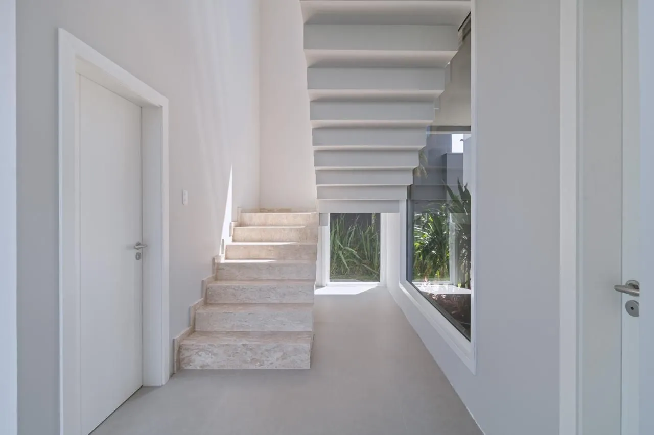 Imagem Casa de condomínio à venda em Torres, Centro, com 4 quartos, 260m2