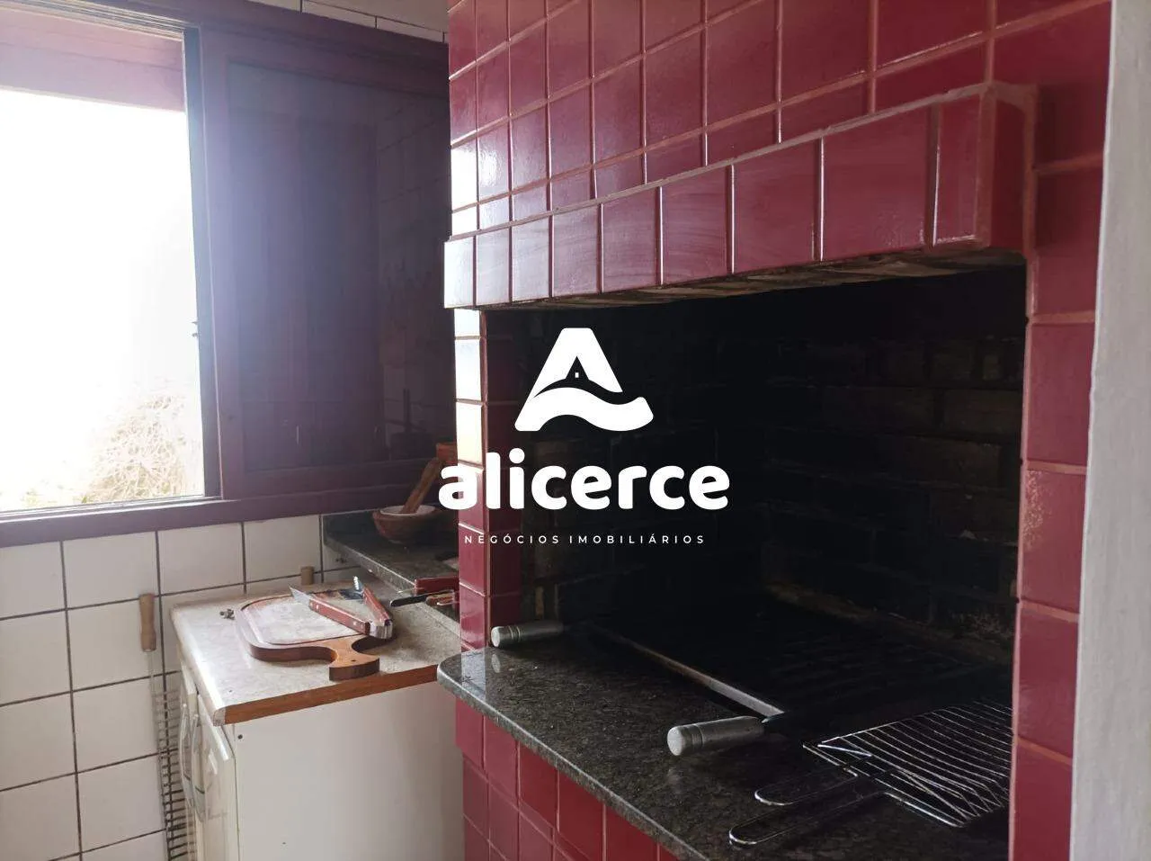 Imagem Casa à venda l 4 quartos, 1 suíte l 286m² l Tapera - Florianópolis/SC