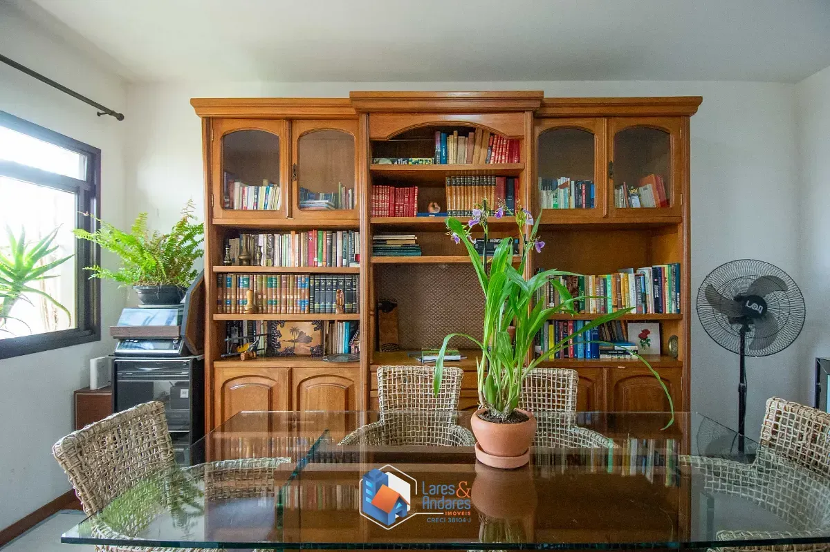Imagem Apartamento para venda em Campo Belo com 4 quartos, sendo 2 suítes, 209m²