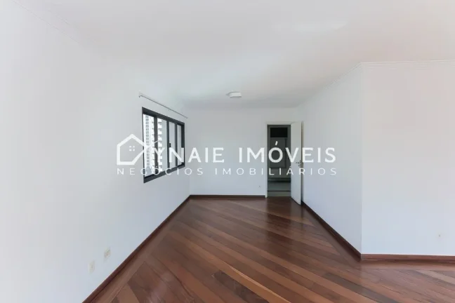 Imagem Apartamento de luxo para locação no Itaim Bibi: 4 quartos, 4 suítes e 184m² de puro conforto em São Paulo-SP!