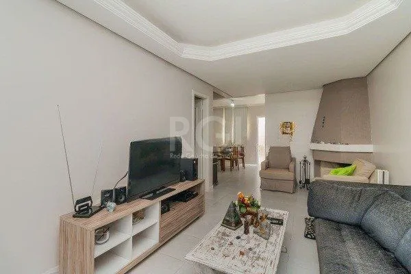 Imagem Casa para Venda - 137m², 3 dormitórios, sendo 3 suites, 2 vagas - Hípica