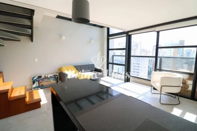 Imagem Flat disponível para locação no Condomínio Edifício Urbano Duplex na Vila Nova Conceição, com 50m², 1 dormitório e 1 vaga de garagem