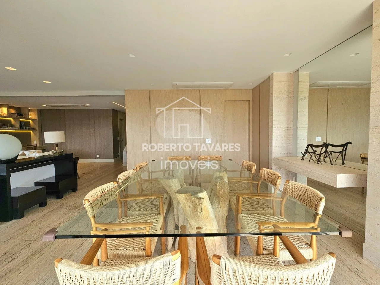Imagem Cobertura de 4 quartos, 420m² no bairro Vila Nova Conceição, em São Paulo