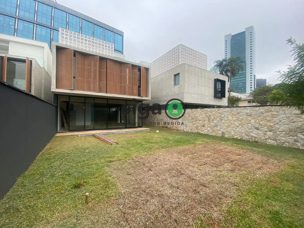 Foto do imóvel Casa em condomínio para venda no Jardim Paulistano 05 suítes, São Paulo - SP