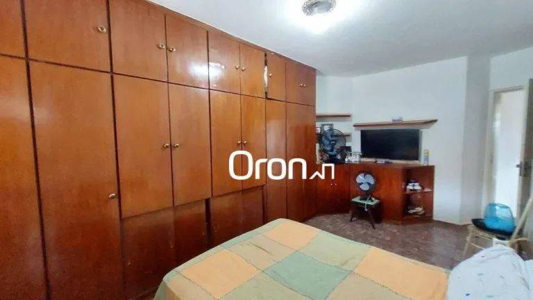 Imagem Casa à venda, 333 m² por R$ 699.000,00 - Jardim Planalto - Goiânia/GO