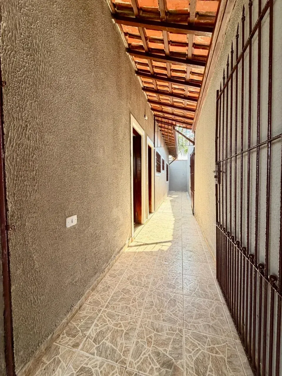 Imagem Casa com 1 Quarto à Venda, 50 m² em Ocian - Praia Grande