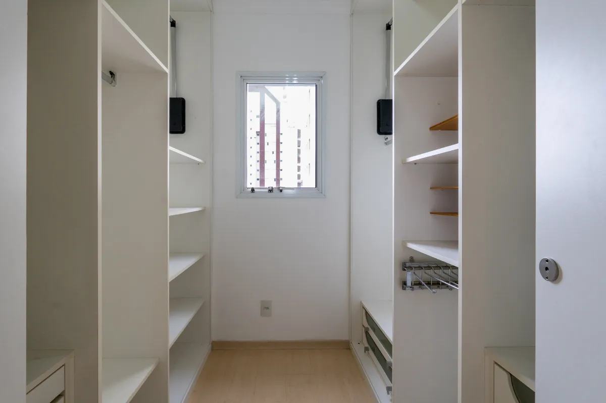 Imagem Apartamento para venda e locação em Campo Belo com 3 quartos, sendo 3 suítes, 154m2