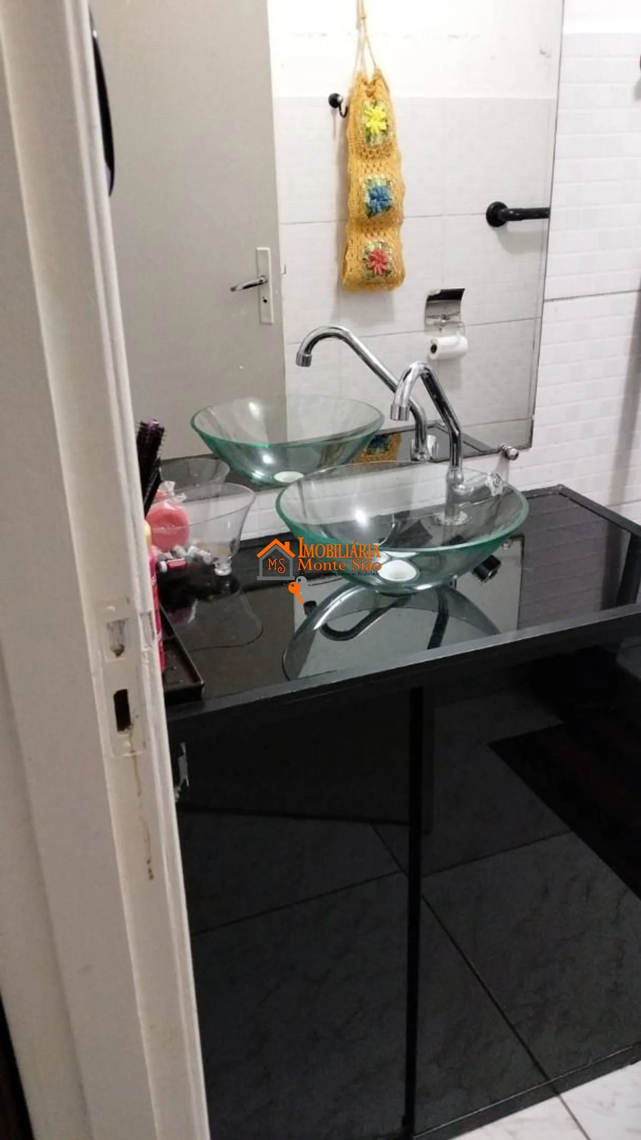 Imagem Apartamento com 2 dormitórios à venda, 48 m² por R$ 130.000,00 - Vila Sadokim - Guarulhos/SP