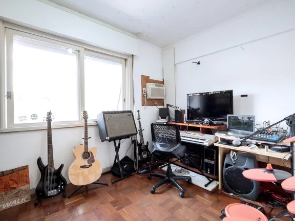 Imagem Apartamento para venda no bairro Menino Deus em Porto Alegre