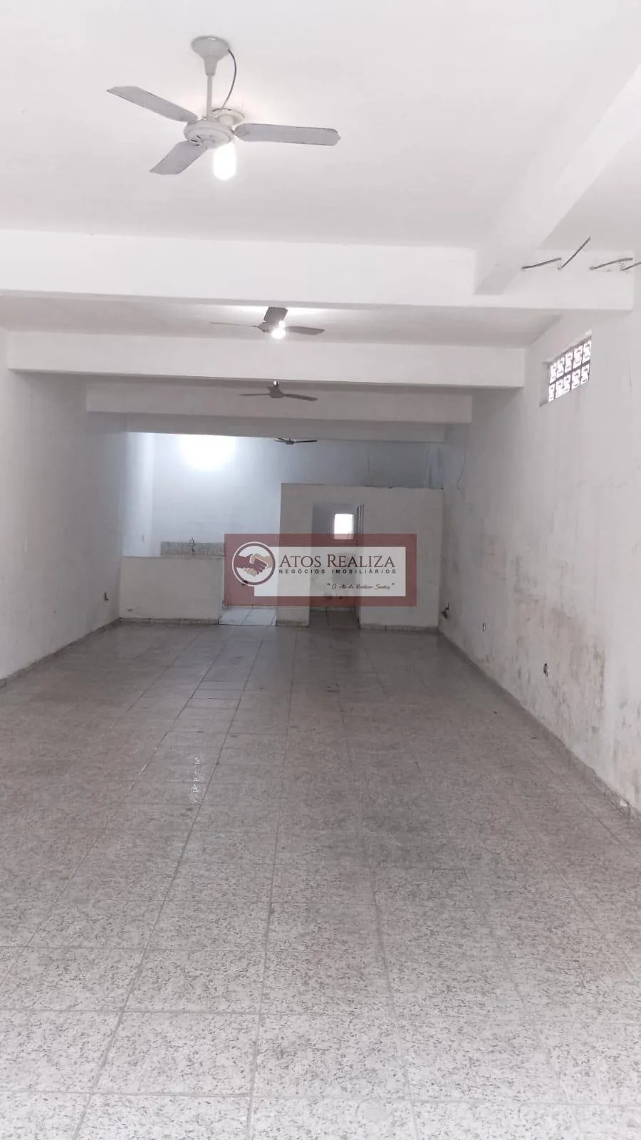 Imagem Aluga Salão Comercial de 125m² no Jardim Alpino, valor espacial de R$ 2.600.