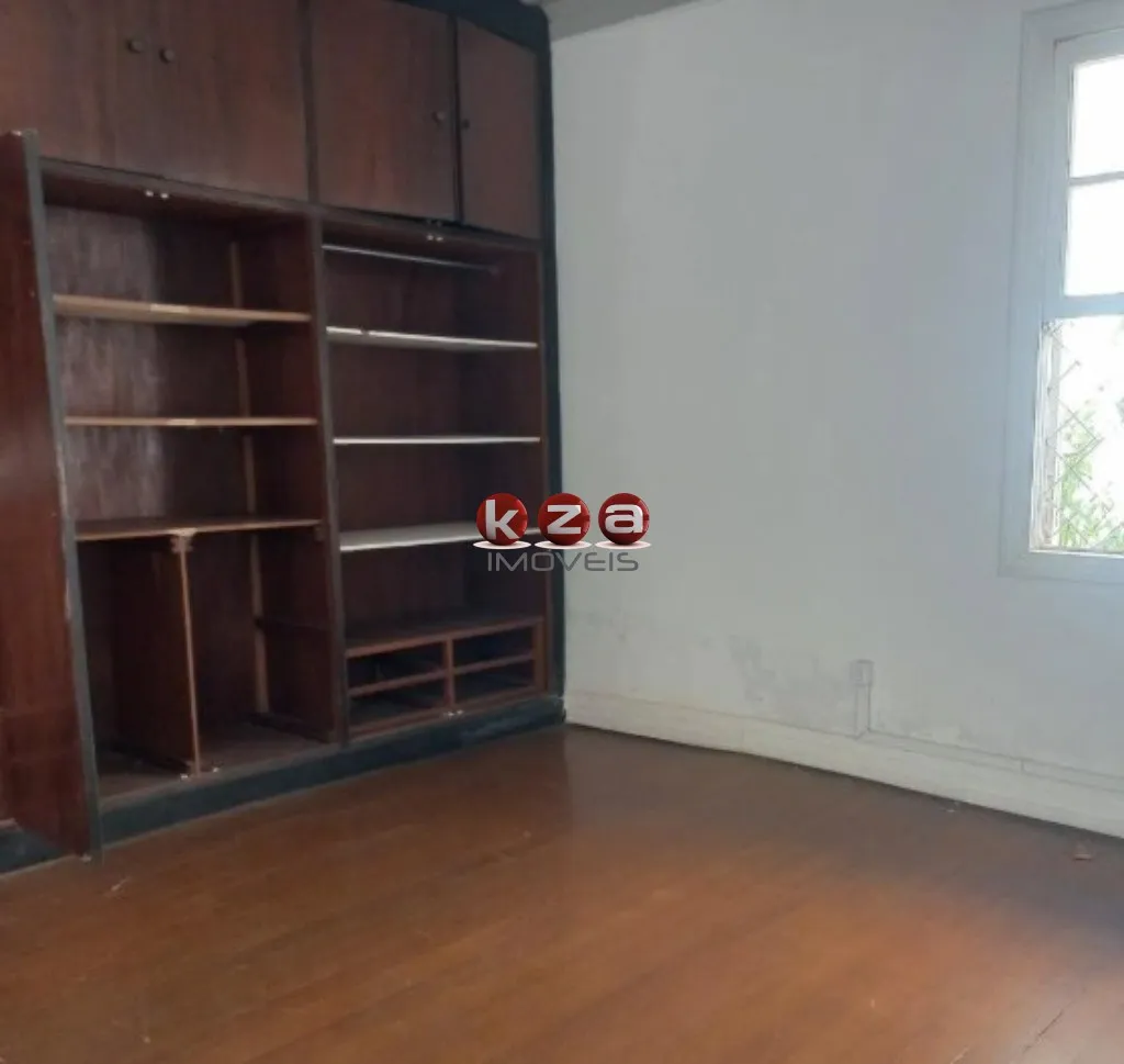 Imagem Imperdível Casa Comercial para Locação no Centro de Vinhedo-SP: 4 Quartos, 2 Salas, 2 Banheiros, 6 Vagas de Garagem, 270,00 m².