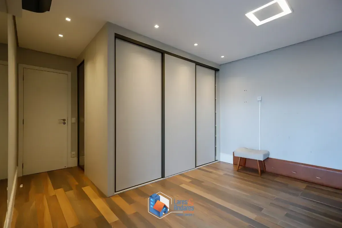 Imagem Cobertura para venda em Sumaré com 3 quartos, sendo 1 suíte, 241m²