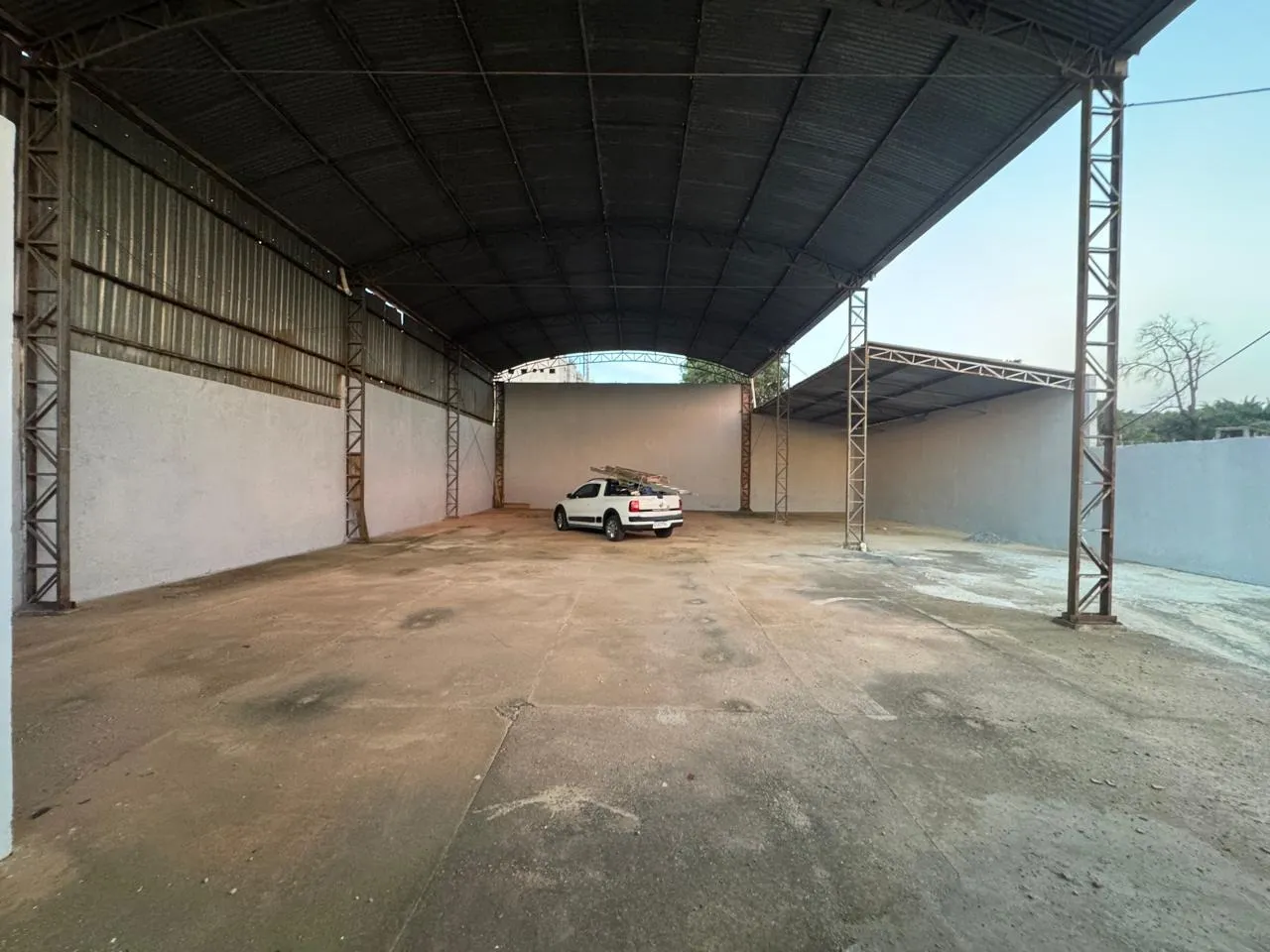 Imagem Excelente Galpão com 360m² Chacara Reunidas São Jorge-Sorocaba/SP