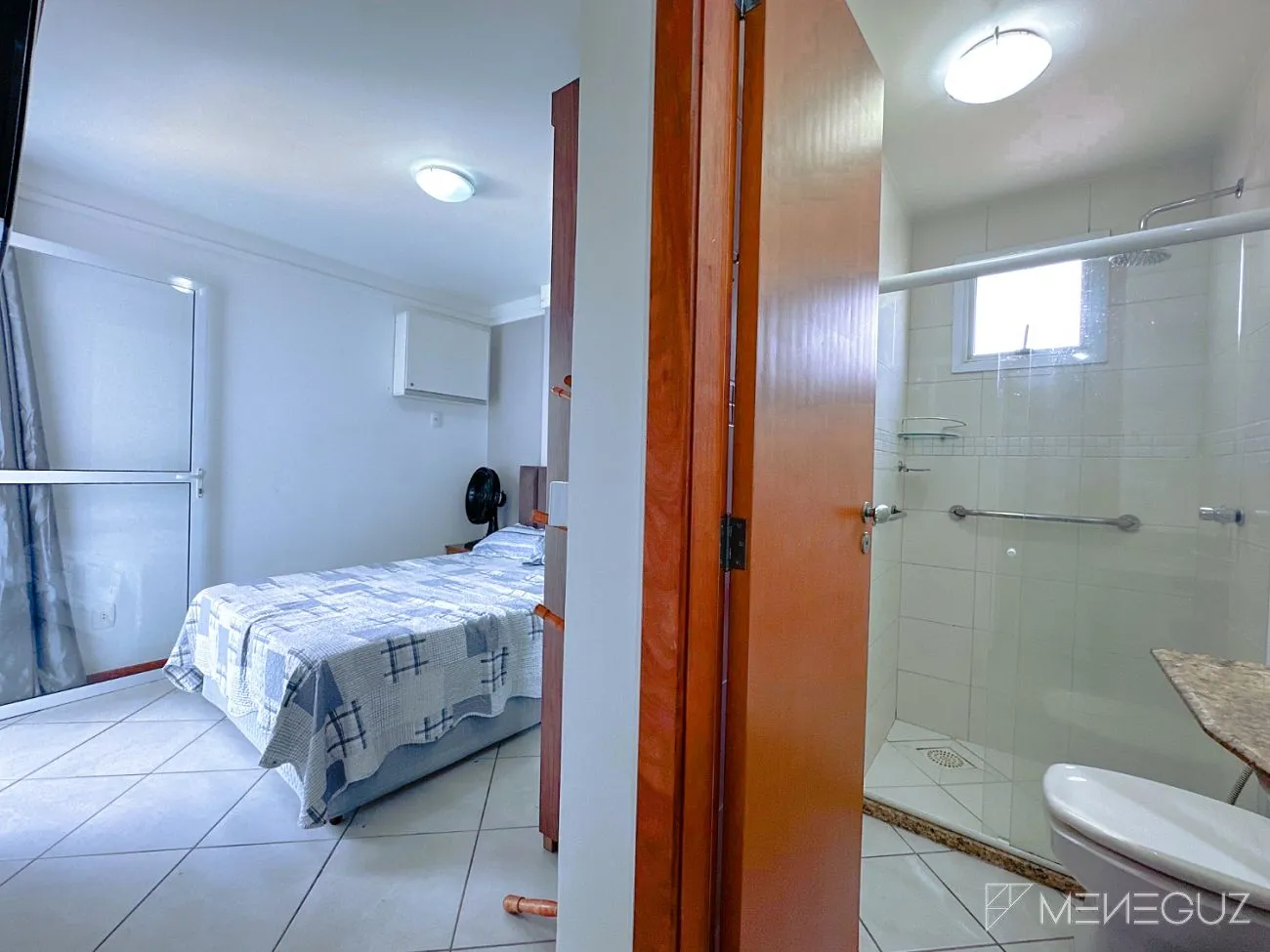 Imagem Imóveis à venda em Guarapari Praia do Morro, com 3 quartos de frente para o mar totalmente mobiliado