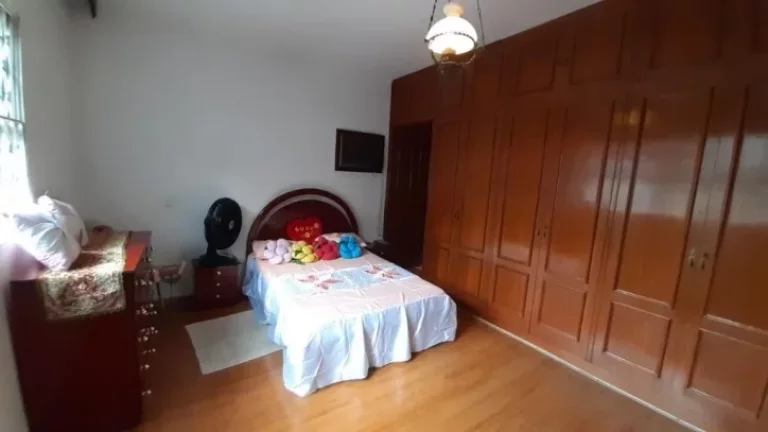 Imagem LINDO SOBRADO EM SANTOS, NO MARAPÉ,3 DORMS SENDO 2 SUÍTES, 3 VAGAS