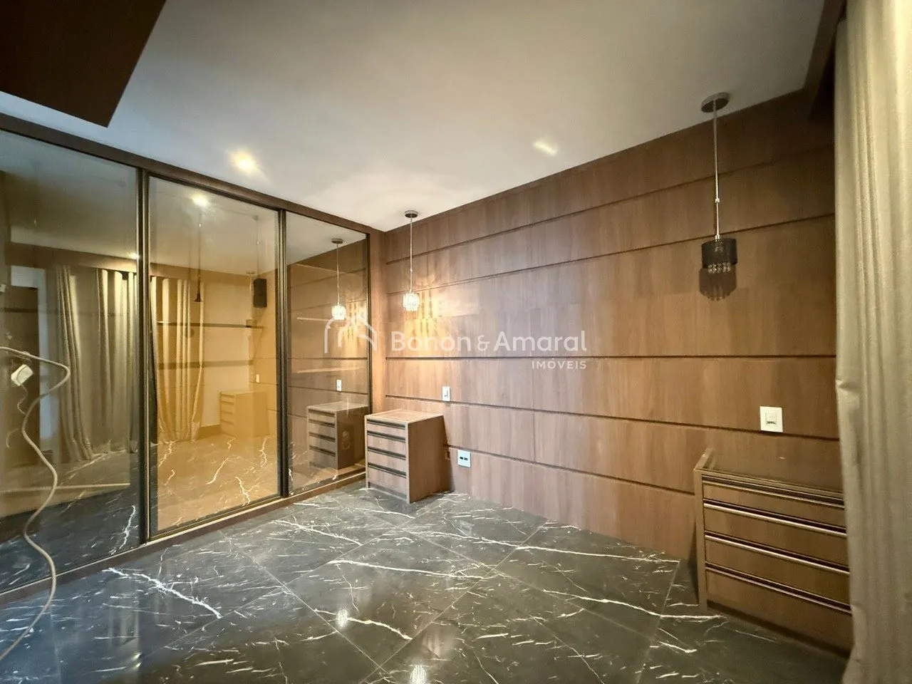 Imagem Cobertura à Venda Duplex Exclusiva com Rooftop e Piscina | Edifício Village no Bairro Morumbi - Paulínia SP