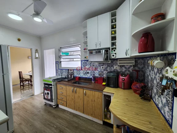 Imagem APARTAMENTO IMPECÁVEL COM 2 DORMITÓRIOS, ELEVADOR, VAGA DE GARAGEM BOX NA PONTA DA PRAIA EM SANTOS POR$ R$ 530.000,00