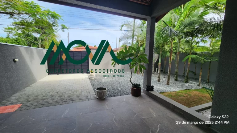 Imagem Belíssima residência térrea, moderna e recém-construída, PERTINHO da Praia