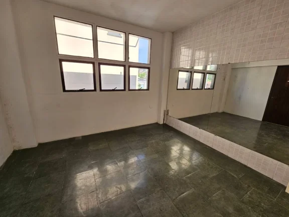 Imagem Mais espaço, mais visibilidade e o endereço perfeito para fazer seu negócio