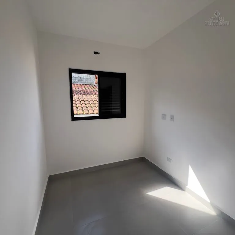 Imagem SOBRADO EM CONDOMÍNIO COM QUINTAL E CHURRASQUEIRA A 470 METROS DO MAR!