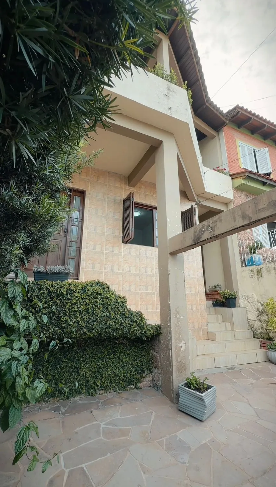 Imagem Excelente casa para venda com edicula e sotão. Entrar e morar!