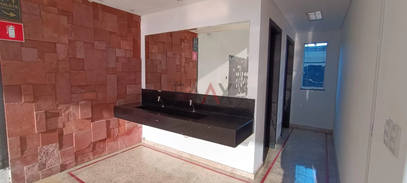 Imagem Sala comercial para locação no Morro Alto de 400m em Guarapuava PR