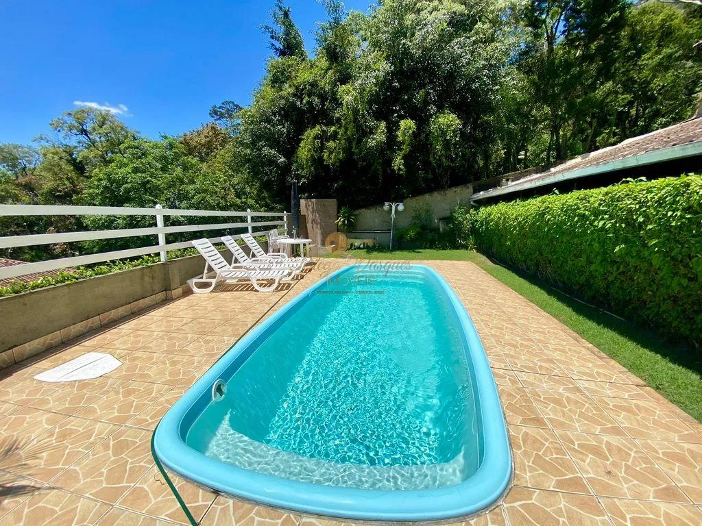 Foto do imóvel Casa em Condomínio para Venda em Teresópolis / RJ em Rua Rondônia