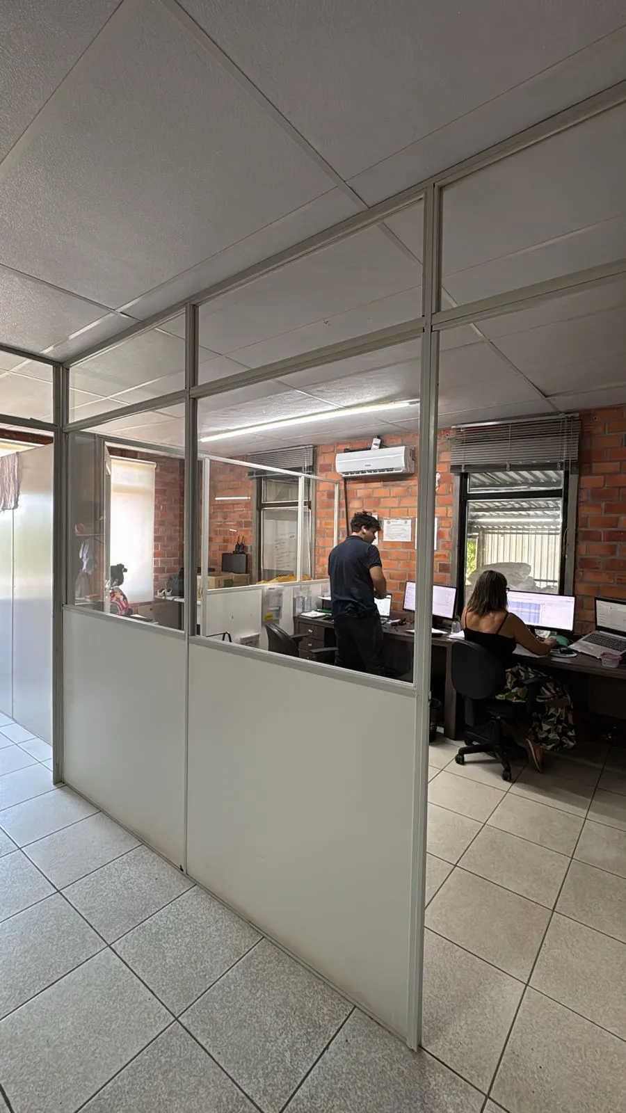 Imagem Pavilhão em Restinga