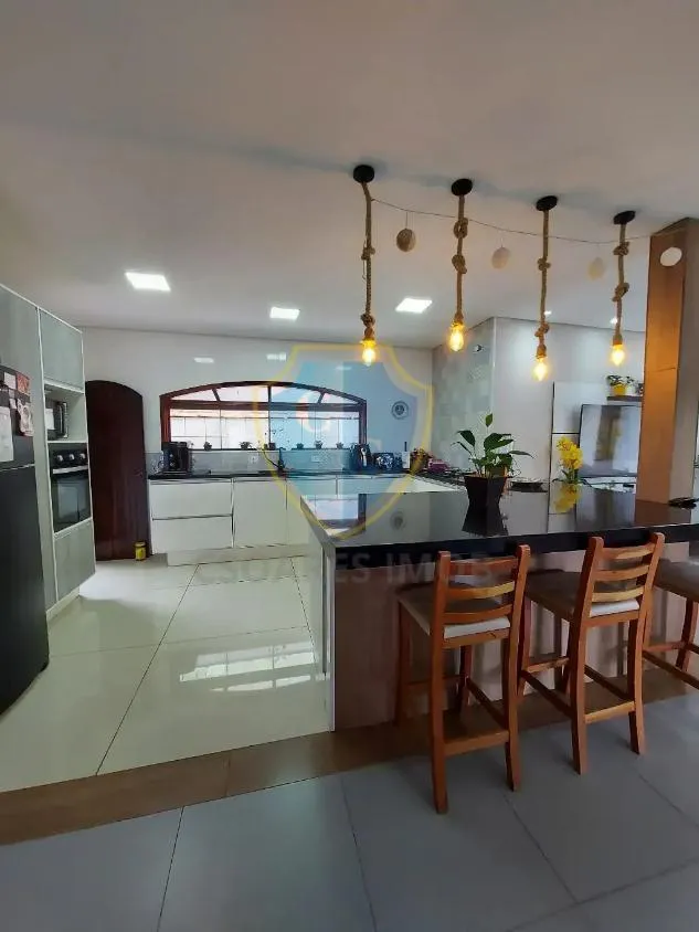 Imagem Casa com 4 quartos à venda no Balneário Flórida -PG