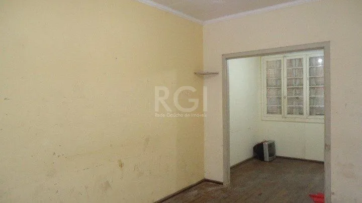 Imagem Casa para Venda - 160m², 3 dormitórios, 1 vaga - Cidade Baixa