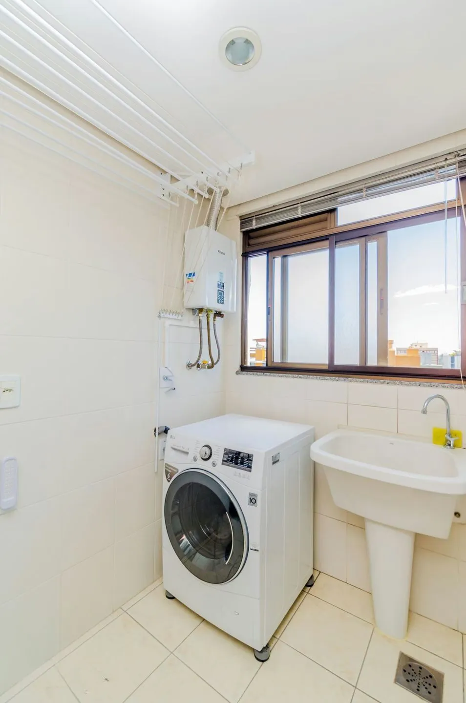 Imagem Apartamento à venda com 2 quartos 89 m²