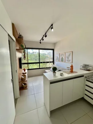 Imagem Excelente apartamento decorado de alto padrão quarto e sala a venda na Barra