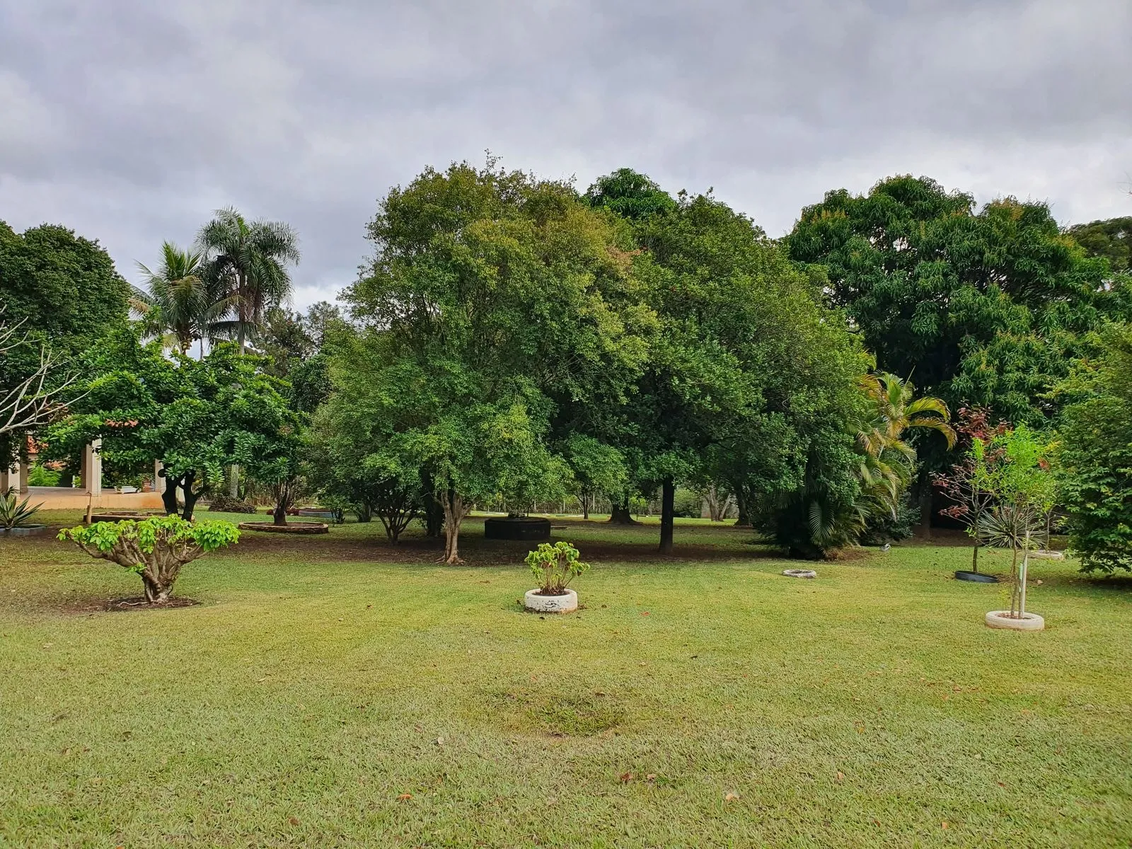 Imagem Chácara Completa à Venda em Araçoiaba da Serra - Bairro Araçoiabinha
