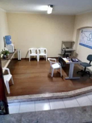 Imagem Sobrado com 2 dormitórios à venda, 356 m² por R$ 1.000.000,00 - Centro - Poá/SP