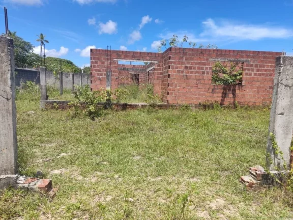 Imagem Casa Inacabada com 3 quartos, localizada em Nova Cruz, Igarassu - Pernambuco.