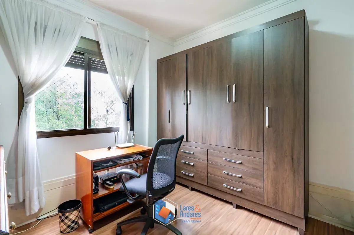 Imagem Apartamento para venda em Vila Andrade com 4 quartos, sendo 2 suítes, 200m²