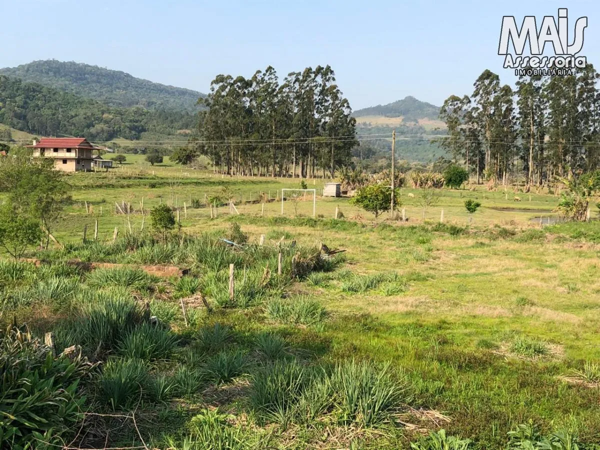 Imagem Terreno para Venda em Santo Antônio da Patrulha / RS no bairro Pinheirinhos